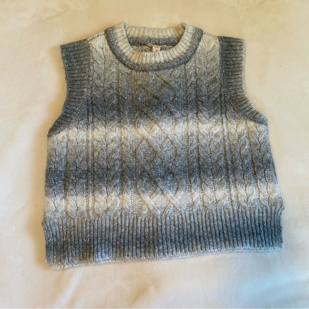 a.n.a Gray and White Knit Sweater
